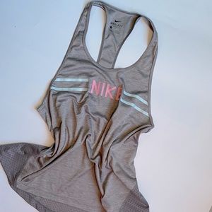 Nike tank top